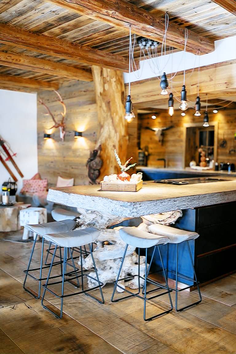 Big chalet with sauna, yard & grill | Ski nearby | Pets are welcome — photo 3