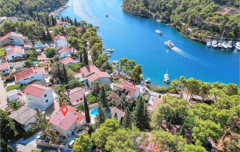 Ferienhaus in Vrboska für max. 8 Personen Ferienhaus in Vrboska für max. 8 Personen