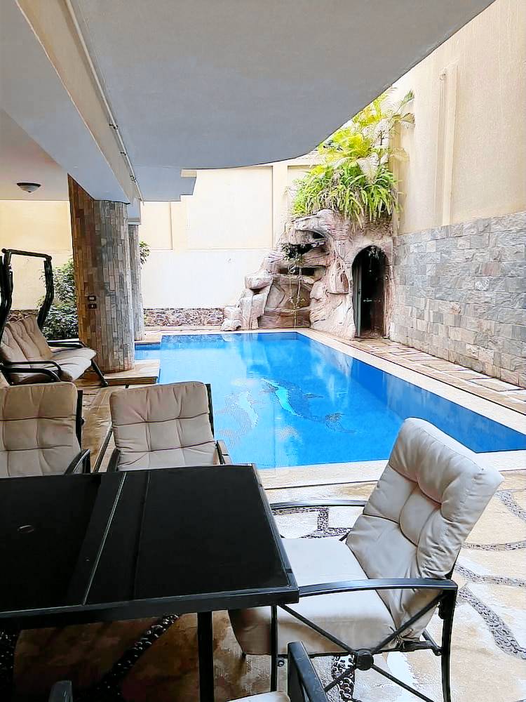 Villa  Area G