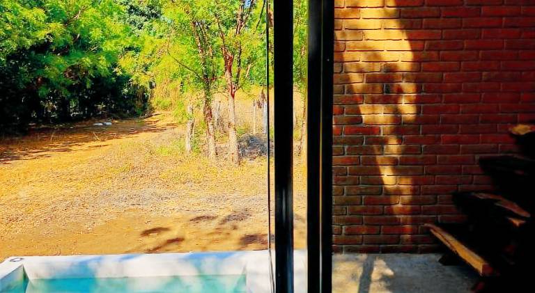 Apartment with pool — photo 4