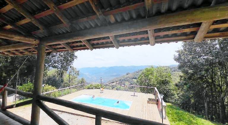 Vacation home with pool — photo 5