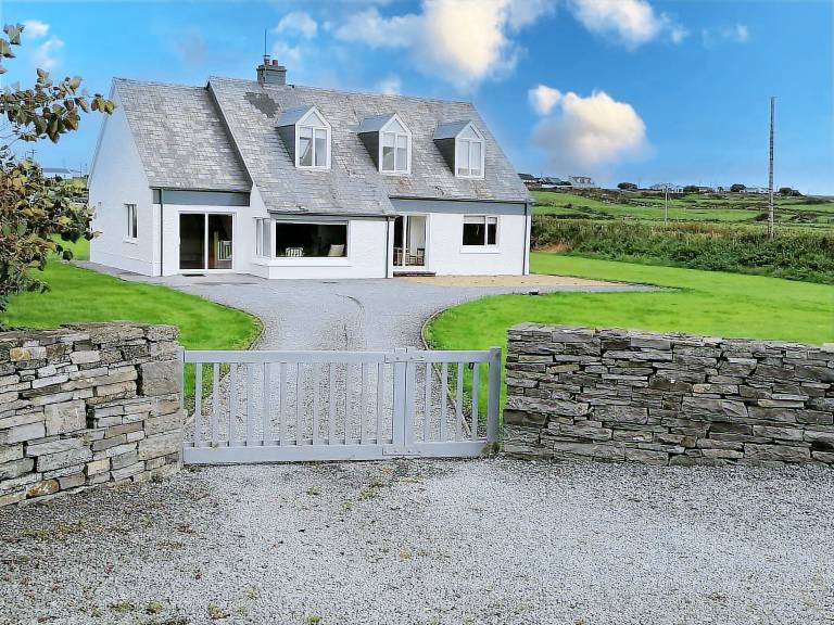 House  Leagard South