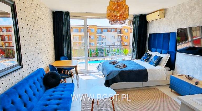Rental apartment with pool, yard & terrace — photo 2