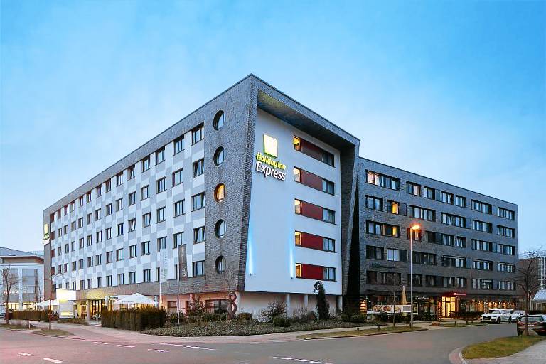 Holiday Inn Express Bremen Airport By IHG in Bremen