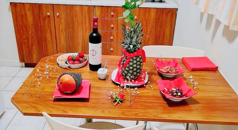 Serviced apartment with patio, grill & yard — photo 5