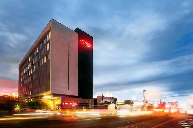 Hampton by Hilton David