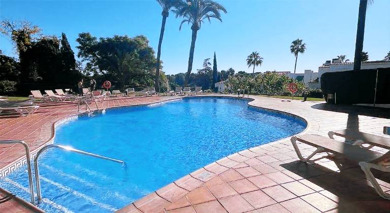 House with pool in Marbella