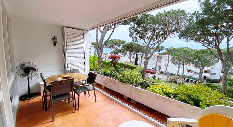 Rental apartment with pool, yard & terrace | Perfect for remote work — photo 4