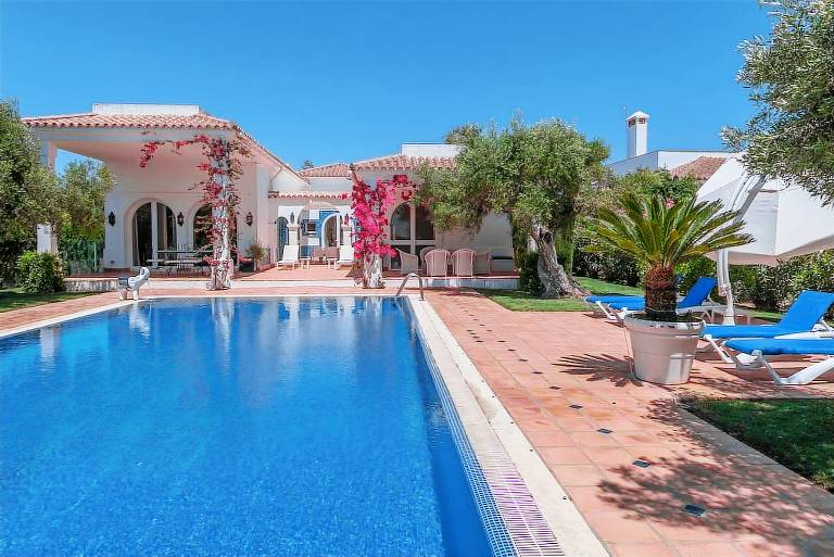 Villa Benalup-Casas Viejas
