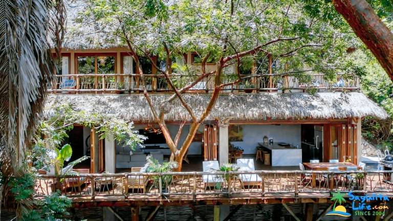 Villa  Cruz de Huanacaxtle