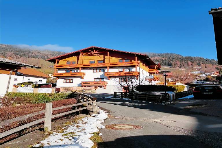 Holiday apartment with 2 rooms for 6 persons in Bad Kleinkirchheim