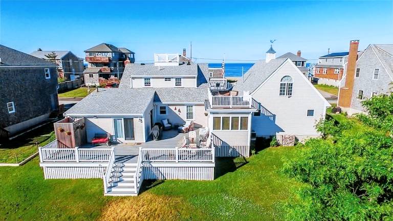 House  North Scituate