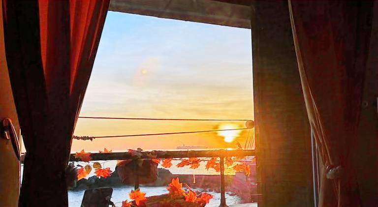 Holiday apartment | Close to the beach | Dogs allowed in Genoa