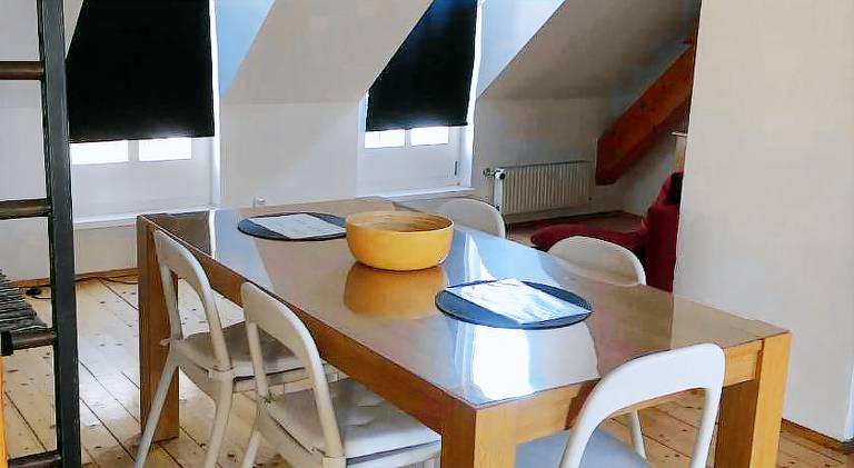 Dachgeschosswohnung mit 2 Schlafzimmern in Graz