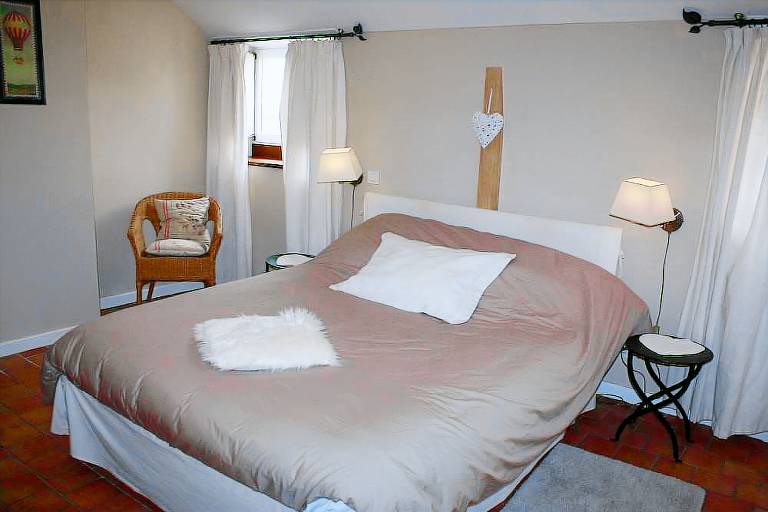 Chambre d'hôtes  Santes