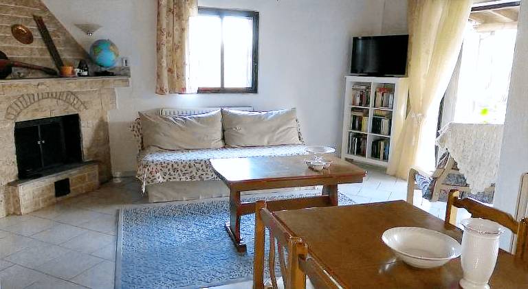 Rental apartment with terrace — photo 2