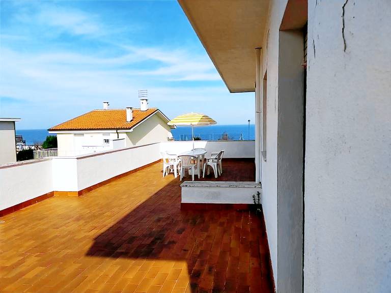 Lovely rental apartment with terrace | Beach nearby | Dogs allowed — photo 2