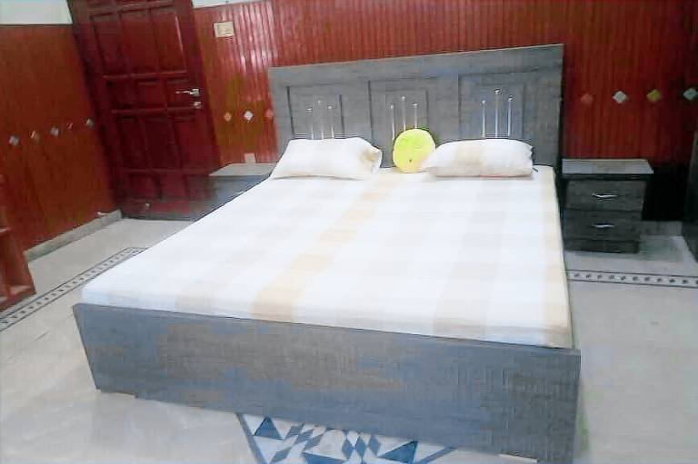 Airport Guest House