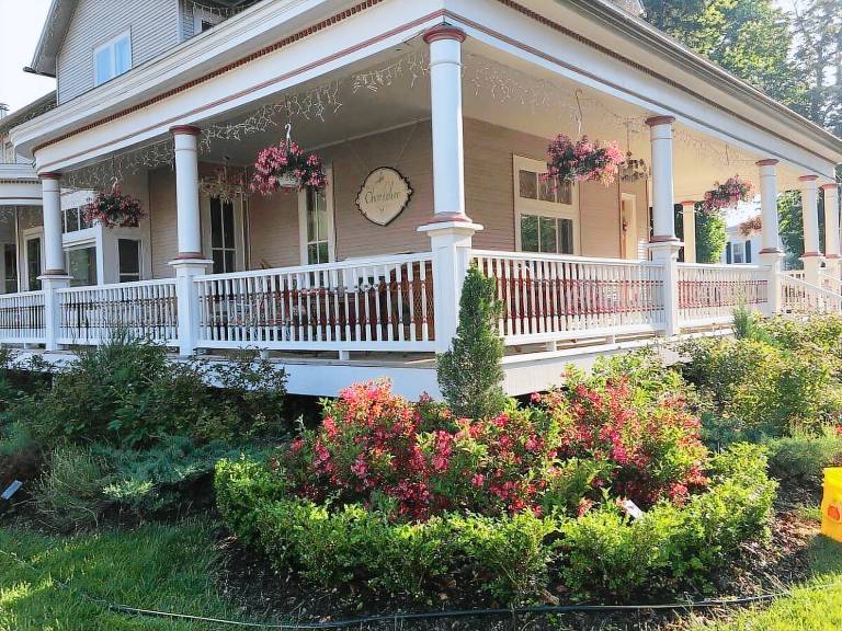 Bed and breakfast  Manistee