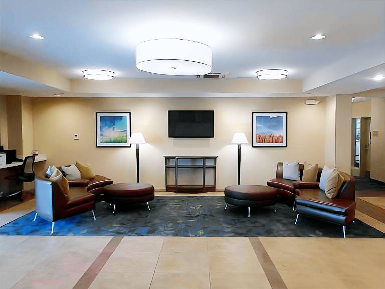 Candlewood Suites Lancaster West By IHG — photo 3