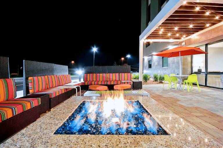 Home2 Suites by Hilton Birmingham Fultondale in Fultondale, AL