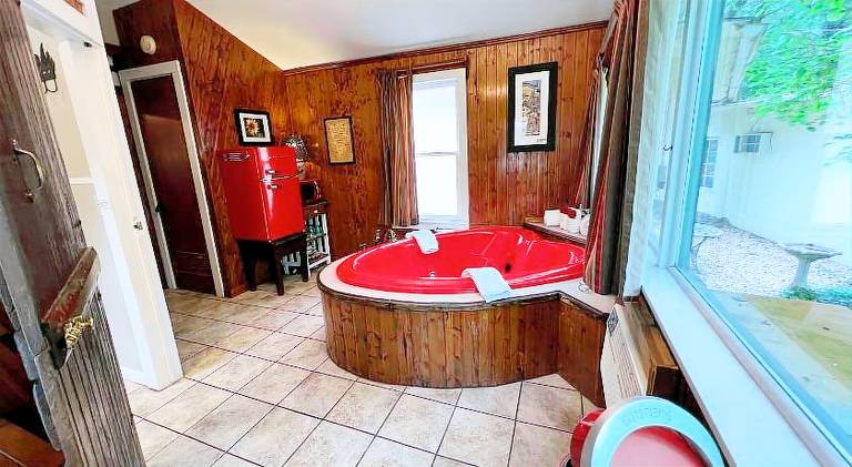 Sherwood Court Cottages & Guest Rooms — photo 2