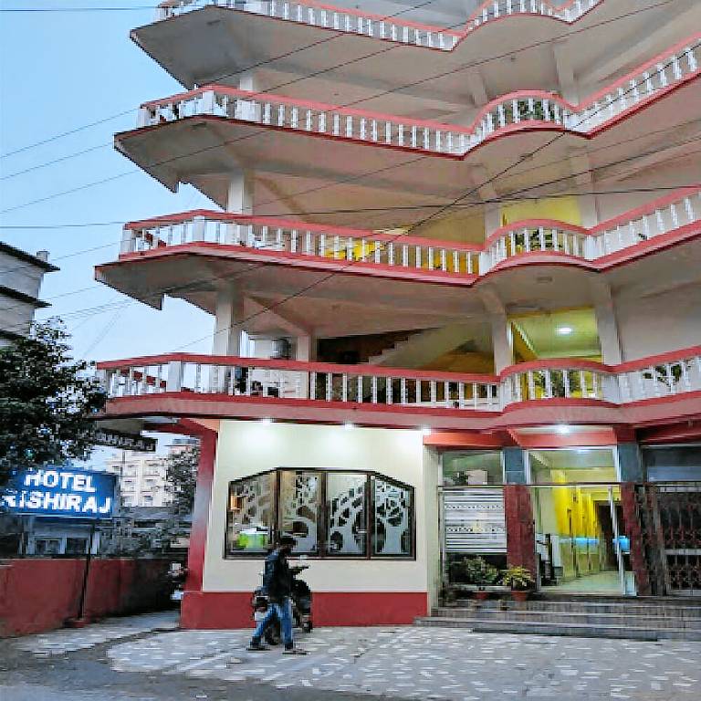 Hotel Rishiraj