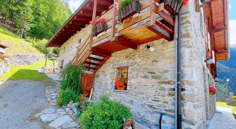 Nice vacation home | Pets are welcome in Gressan