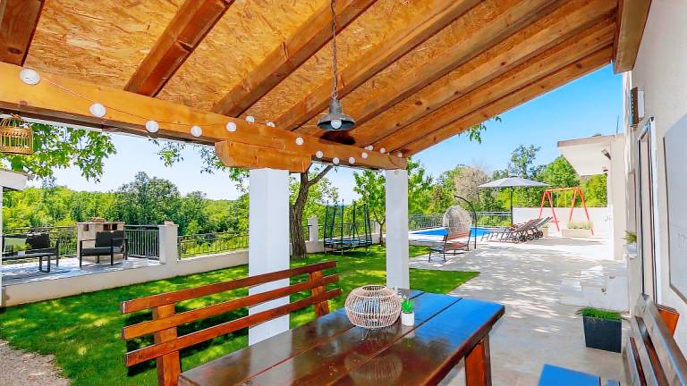 Villa with terrace, private pool & BBQ — photo 4