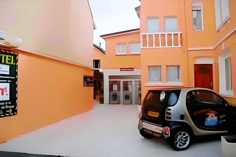 Hotel et Appart 'hotel Chez Gino ETAPLES-Le Touquet in Le Touquet-Paris-Plage