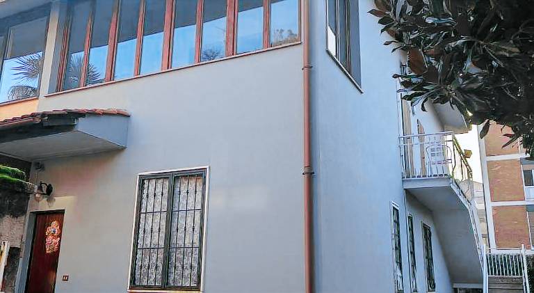 Apartment with 1 room for 3 persons in Monza