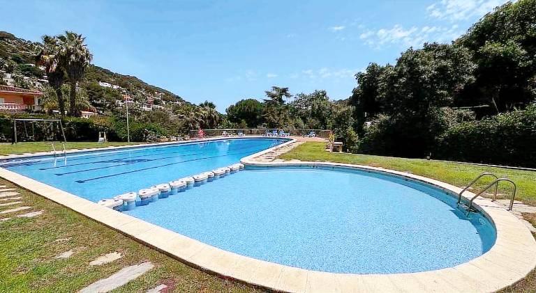 Apartment with pool | Next to the beach | Pets allowed — photo 3