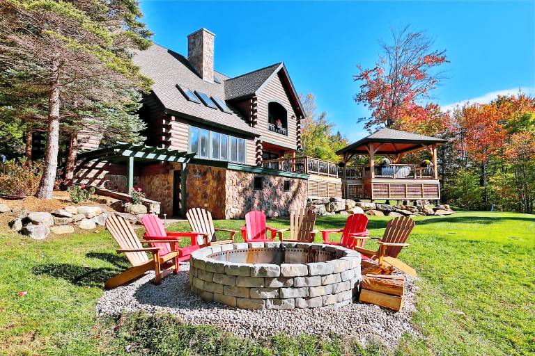 Slopeside Estate Luxurious Home in Killington - Ski On Ski Off, Hot Tub, Private Shuttle — photo 4