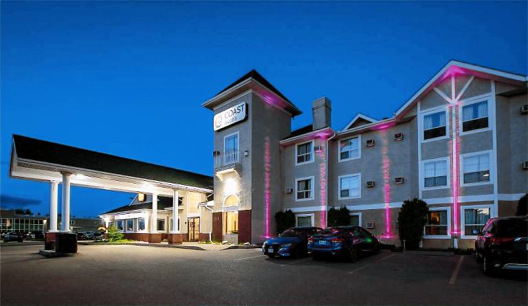 Coast Hinton Hotel — photo 5
