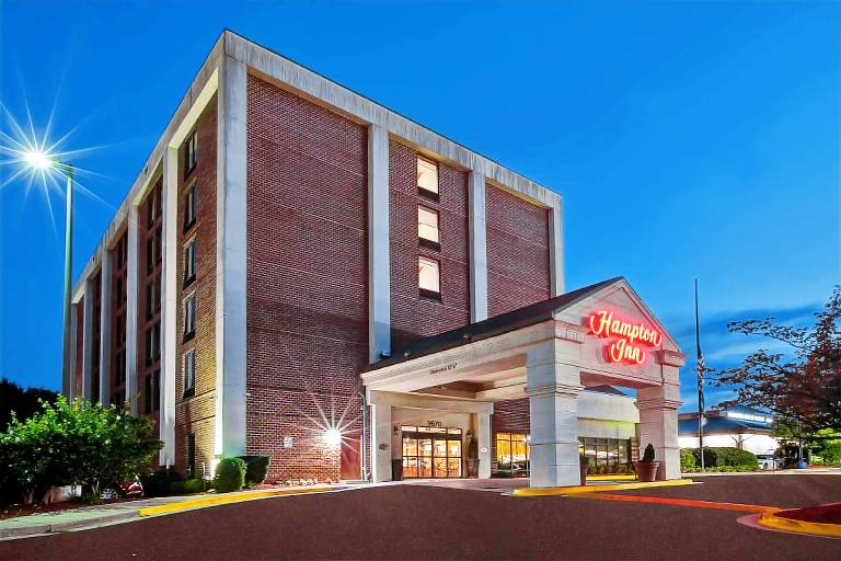 Hampton Inn College Park — photo 2