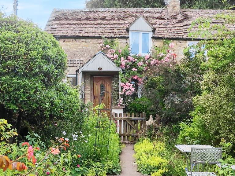 Cabin  Minchinhampton