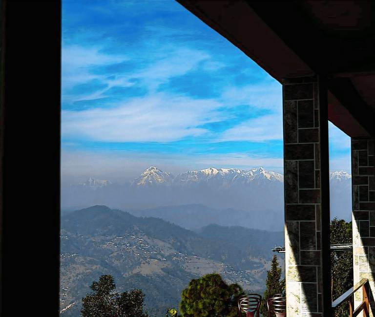 Mahesh homestay in Almora