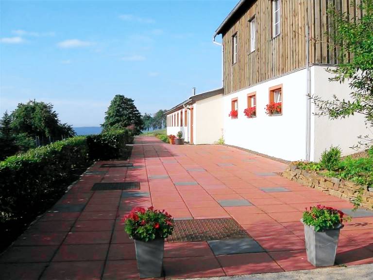 Fully equipped spacious house with garden, barbecue & patio | Pet-friendly — photo 2