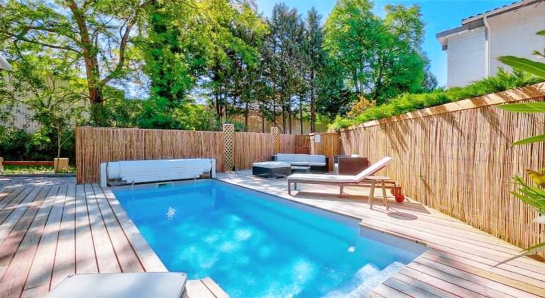 Fully equipped villa with yard, grill & patio | Close to the beach | Pet-friendly — photo 3