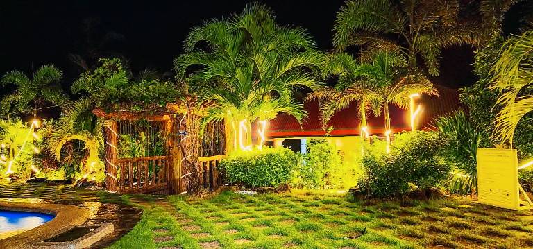 Crystal Shores Beach Resort powered by Cocotel — photo 4