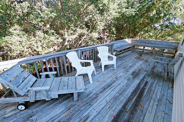KD104A- Near the Beach!- 4 BRs, Hot Tub, BBall, Screened Porch, Dog Friendly! — photo 3