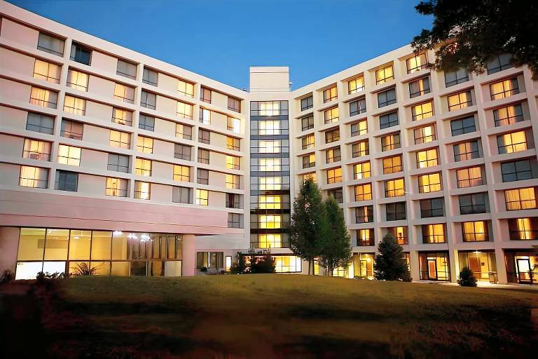 Hilton St Louis Airport