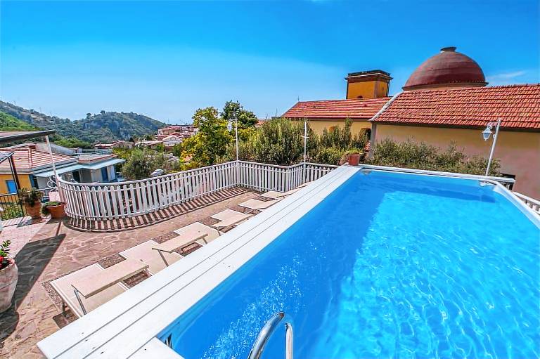 Villa  Vico Equense