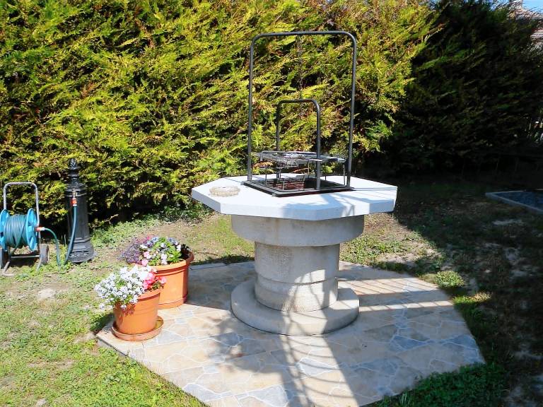 Vacation home with garden, jacuzzi & sauna — photo 3