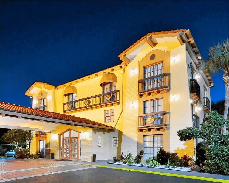 Rodeway Inn Near Ybor City - Casino in Tampa, FL