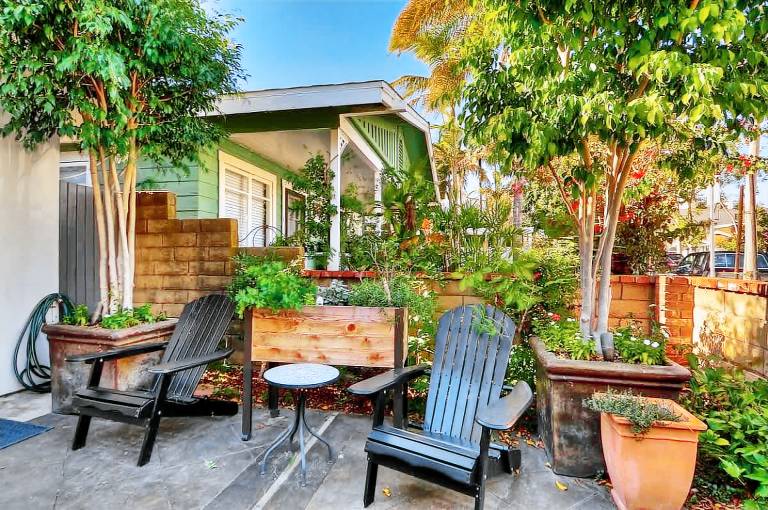 Balboa Cottage w Bay Views from Deck 313 E Bay