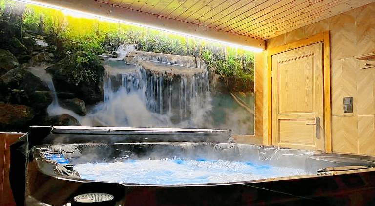 Charming vacation home with pool, sauna & hot tub | Pets are welcome in Mikolajki