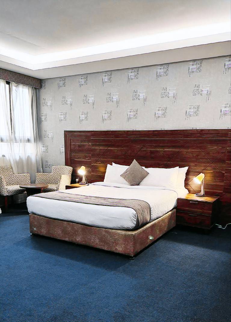 Oyyo Plaza Hotel Apartment