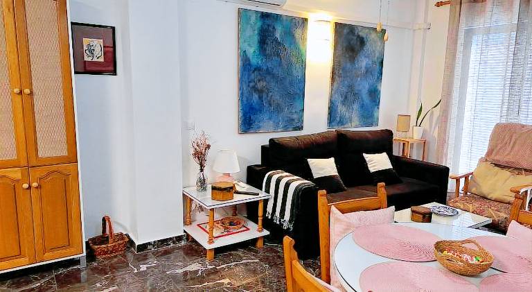 Apartment with 1 room for 4 persons — photo 3