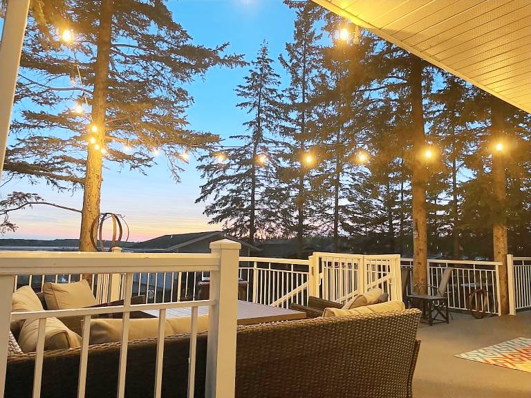 Chalet Sandy Beach